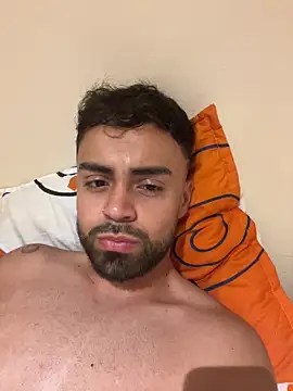 Snapshot of hornytwins15 chatting on 03-04-25, 04:27 hornytwins15 online show from 03-04-25, 04:27