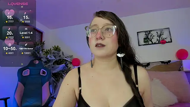 julietha bianco  online show from 10-27-25, 02:21