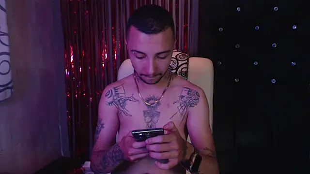 FemToMale online show from 02-14-25, 04:37