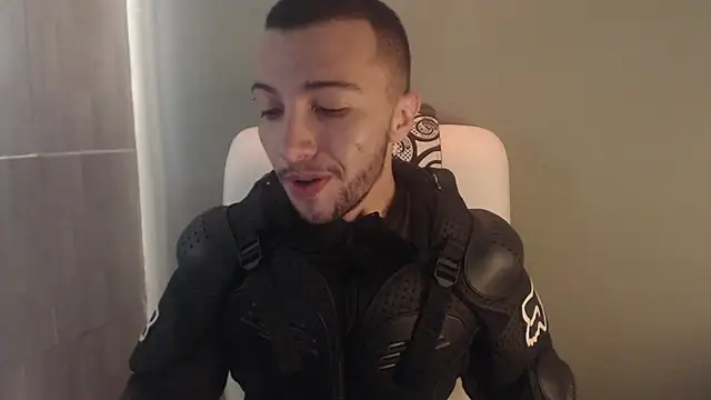 FemToMale online show from 02-26-25, 09:58