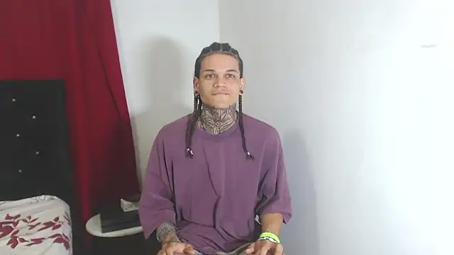 hot man05 online show from 03-02-25, 08:05