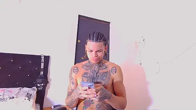 hot man05 online show from 01-10-26, 07:59