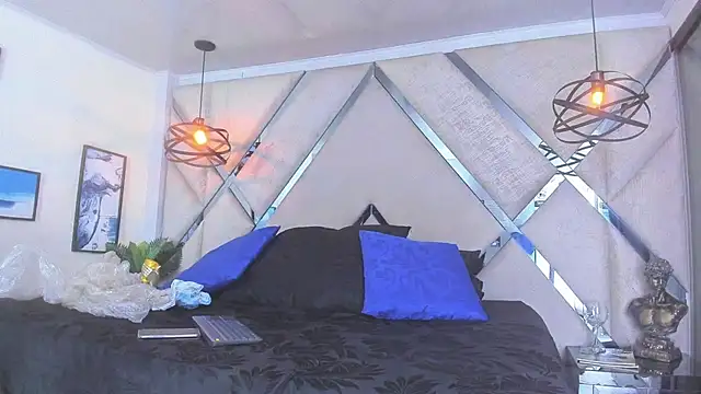 Thomas May4rs online show from 02-25-25, 04:35