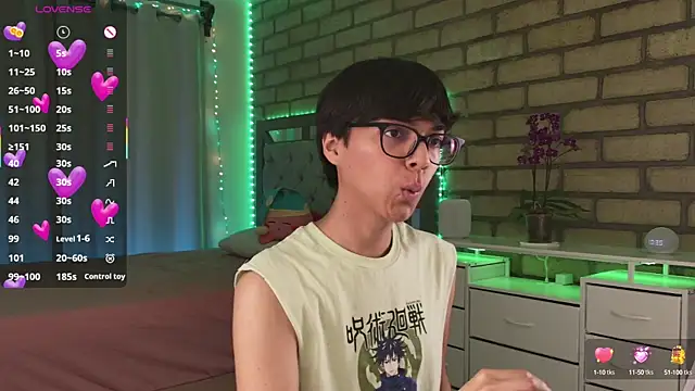 biel biel online show from 02-18-25, 04:37