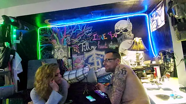 RhyleeRaine online show from 09-16-25, 04:30