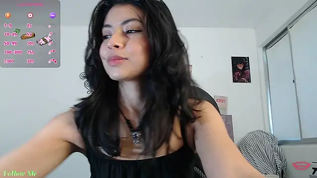 Snapshot of ellajonz chatting on 06-14-26, 09:39 ellajonz online show from 06-14-26, 09:39