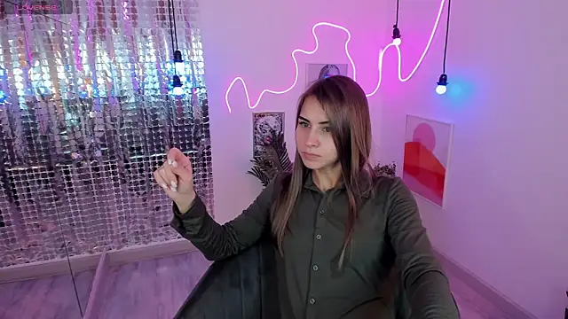 CharmBianca online show from 02-09-25, 08:22