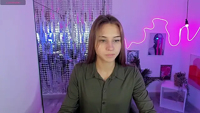 CharmBianca online show from 02-14-25, 05:09