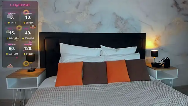 Snapshot of SophieOuld chatting on 02-06-25, 02:55 SophieOuld online show from 02-06-25, 02:55