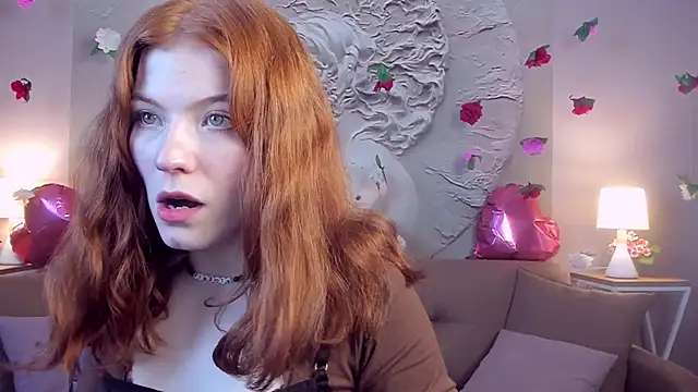 Snapshot of SophieOuld chatting on 02-21-25, 03:56 SophieOuld online show from 02-21-25, 03:56