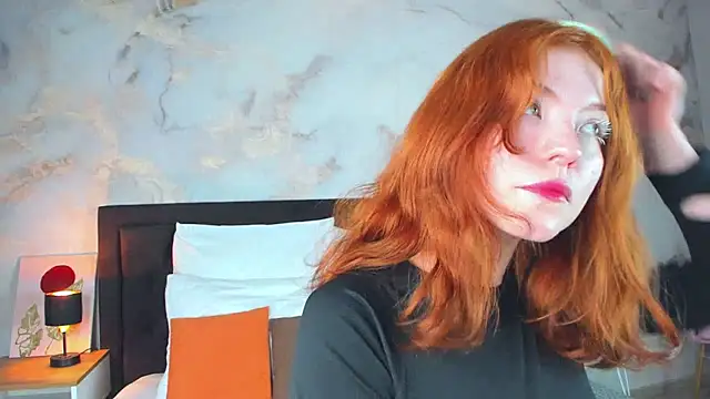 Snapshot of SophieOuld chatting on 02-26-25, 02:59 SophieOuld online show from 02-26-25, 02:59