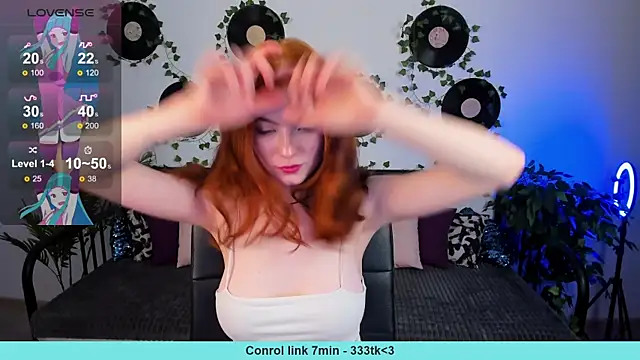 Snapshot of SophieOuld chatting on 02-27-25, 09:11 SophieOuld online show from 02-27-25, 09:11