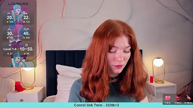 Snapshot of SophieOuld chatting on 02-28-25, 06:21 SophieOuld online show from 02-28-25, 06:21