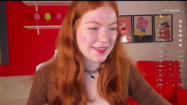 Snapshot of SophieOuld chatting on 09-19-25, 09:32 SophieOuld online show from 09-19-25, 09:32