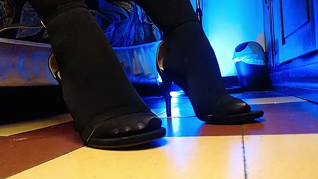 Snapshot of aleya_bliss chatting on 02-27-26, 09:26 aleya bliss online show from 02-27-26, 09:26