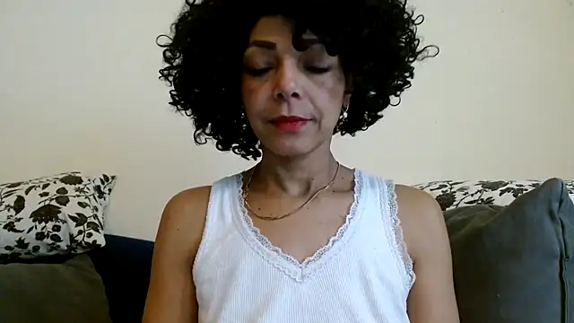 Snapshot of Lunasquirt1985 chatting on 02-19-26, 12:56 Lunasquirt1985 online show from 02-19-26, 12:56