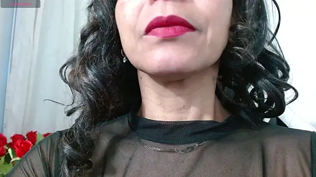 Snapshot of Lunasquirt1985 chatting on 04-22-26, 10:39 Lunasquirt1985 online show from 04-22-26, 10:39
