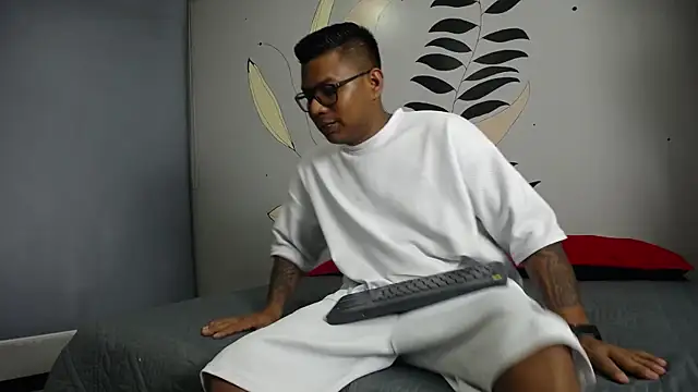 Saipadpuer30 online show from 02-09-25, 12:28