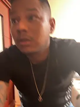 Saipadpuer30 online show from 10-20-25, 04:29