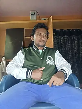 bigcock thick online show from 01-14-26, 04:45