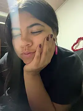 Snapshot of viccky_vick chatting on 01-30-25, 03:11 viccky vick online show from 01-30-25, 03:11