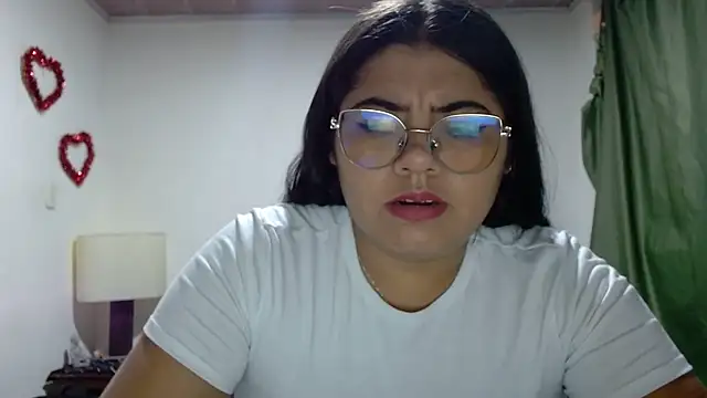 viccky vick online show from 09-24-25, 03:43