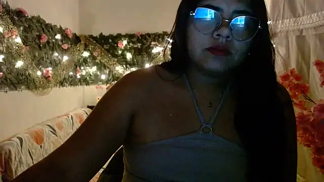 viccky vick online show from 11-28-25, 06:16