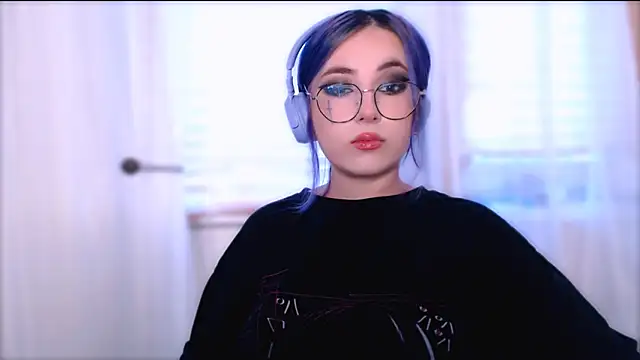 purplewitch online show from 10-18-25, 02:25