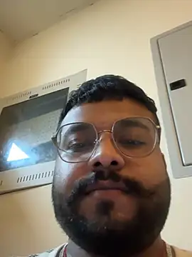 Snapshot of SoloChill chatting on 03-11-26, 03:01 SoloChill online show from 03-11-26, 03:01