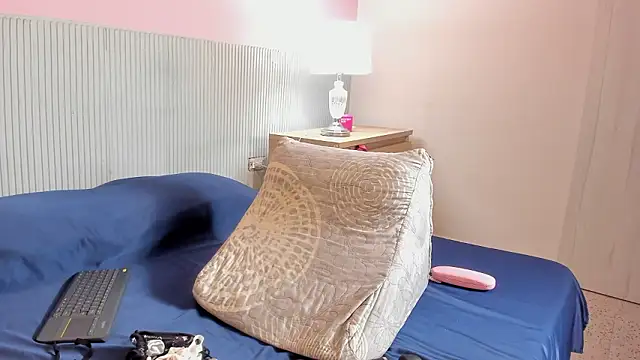 yeikafoxy online show from 03-07-26, 11:18