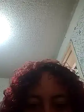 Snapshot of alexandraluv chatting on 02-06-25, 05:51 alexandraluv online show from 02-06-25, 05:51