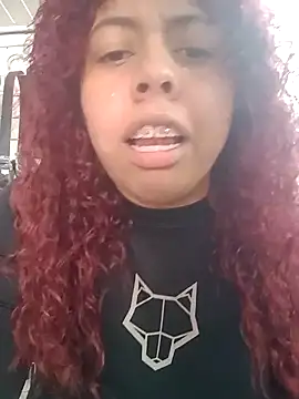 Snapshot of alexandraluv chatting on 02-25-25, 02:44 alexandraluv online show from 02-25-25, 02:44