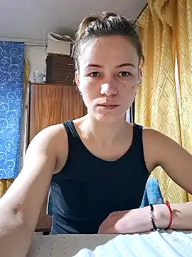 Snapshot of Belladonna253 chatting on 02-06-25, 07:35 Belladonna253 online show from 02-06-25, 07:35