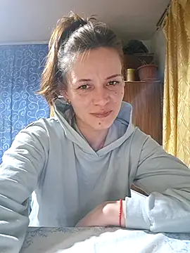 Snapshot of Belladonna253 chatting on 03-15-25, 07:27 Belladonna253 online show from 03-15-25, 07:27