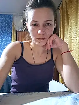 Snapshot of Belladonna253 chatting on 03-17-25, 07:37 Belladonna253 online show from 03-17-25, 07:37