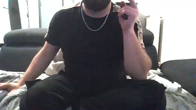 Snapshot of Zer_oki chatting on 03-20-26, 06:24 Zer oki online show from 03-20-26, 06:24