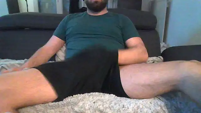 Snapshot of Zer_oki chatting on 03-22-26, 01:14 Zer oki online show from 03-22-26, 01:14