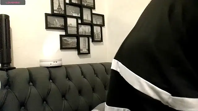 MirandaLatinaLovely online show from 06-04-26, 05:52