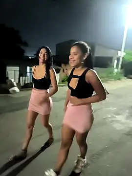 Snapshot of Street_royal chatting on 02-05-25, 02:29 Street royal online show from 02-05-25, 02:29