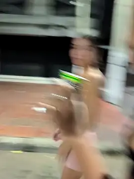 Snapshot of Street_royal chatting on 02-19-25, 06:00 Street royal online show from 02-19-25, 06:00