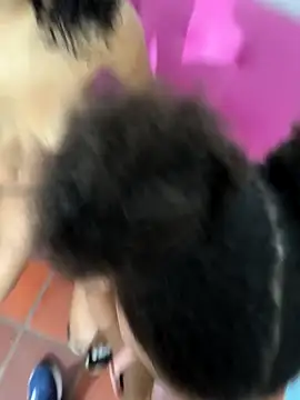 Snapshot of Street_royal chatting on 02-26-25, 05:31 Street royal online show from 02-26-25, 05:31