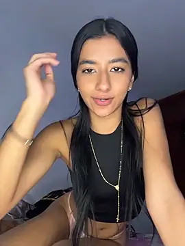 Snapshot of eva_roseee chatting on 06-08-26, 02:56 eva roseee online show from 06-08-26, 02:56