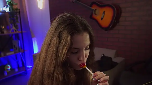 MilaStoyne online show from 03-20-25, 08:42