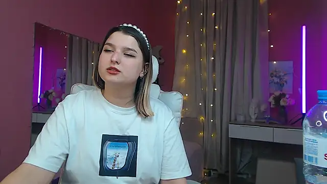 Jenny Smit online show from 02-21-25, 06:04