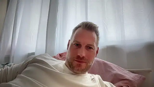 Christian87xxx online show from 10-01-25, 01:39