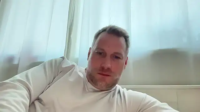 Christian87xxx online show from 02-10-26, 03:27