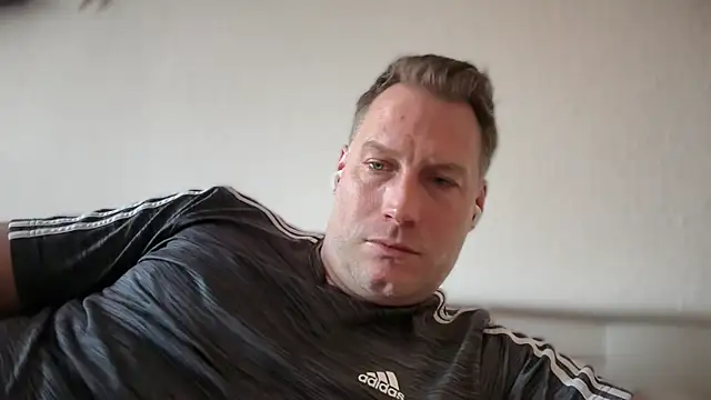 Christian87xxx online show from 03-22-26, 04:21