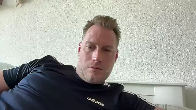 Christian87xxx online show from 05-03-26, 10:43