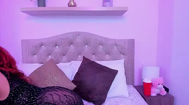 Snapshot of tamararose1 chatting on 02-20-25, 09:33 tamararose1 online show from 02-20-25, 09:33