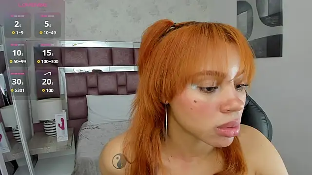 Snapshot of tamararose1 chatting on 03-20-25, 01:15 tamararose1 online show from 03-20-25, 01:15